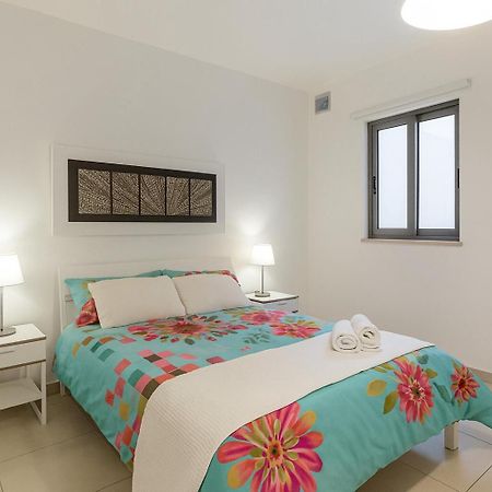 Ivy Mansions St Julians Central Swieqi Сент Джулианс Экстерьер фото